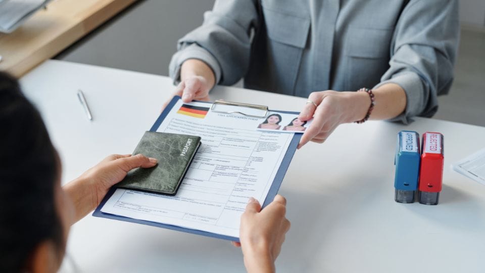 Internationale Bewerber in Deutschland bei der Zusammenarbeit